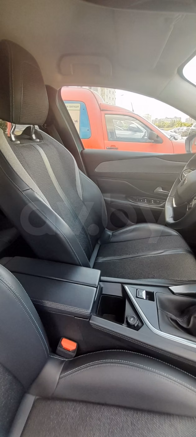 Peugeot 308 фото 16