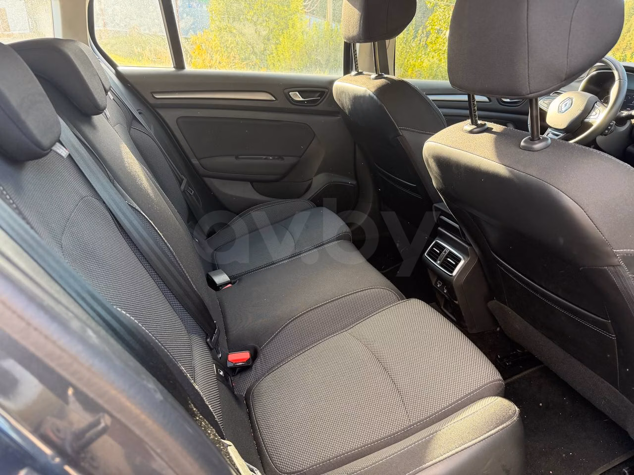 Renault Megane фото 8