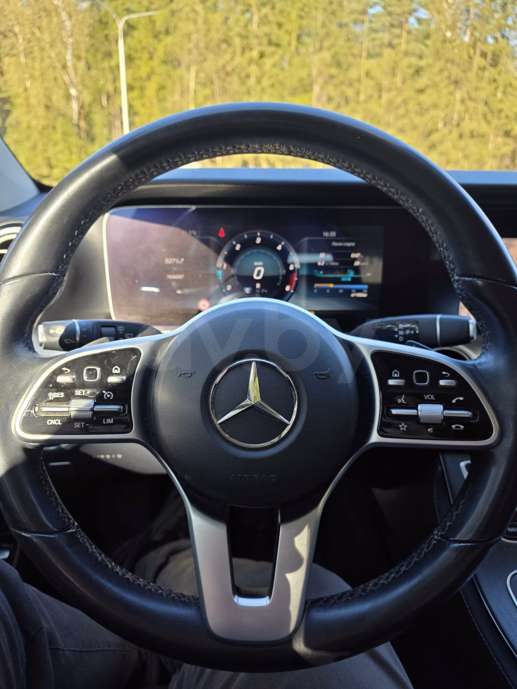 Mercedes-Benz E-Класс фото 6