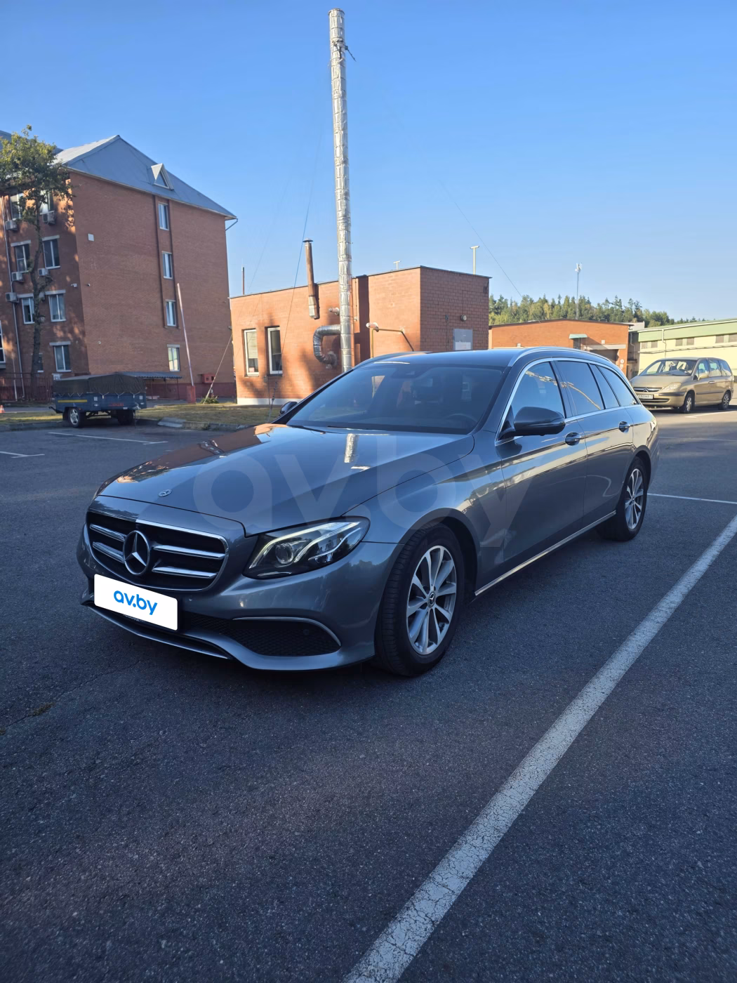 Mercedes-Benz E-Класс фото 4
