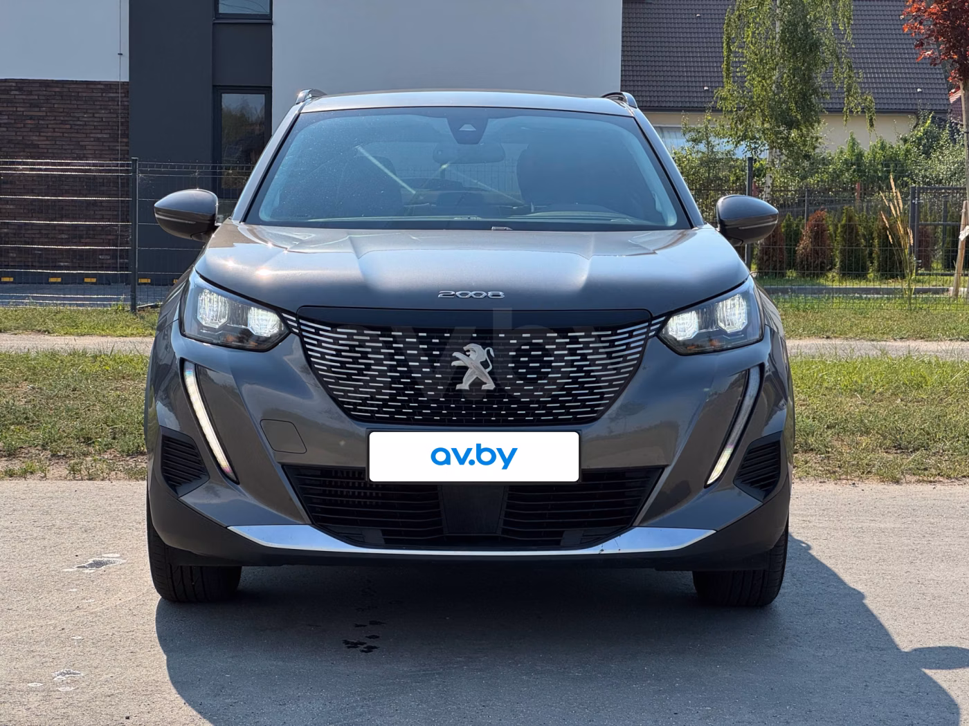 Peugeot 2008 фото 4