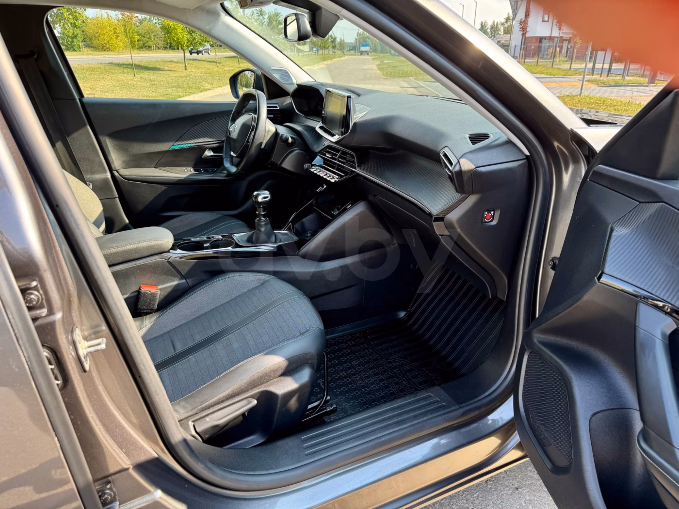 Peugeot 2008 фото 19