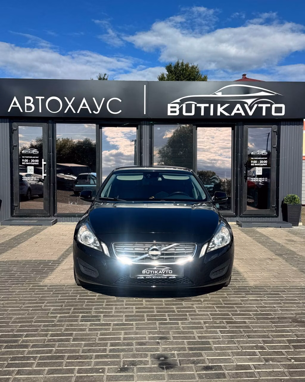 Volvo V60 фото 2