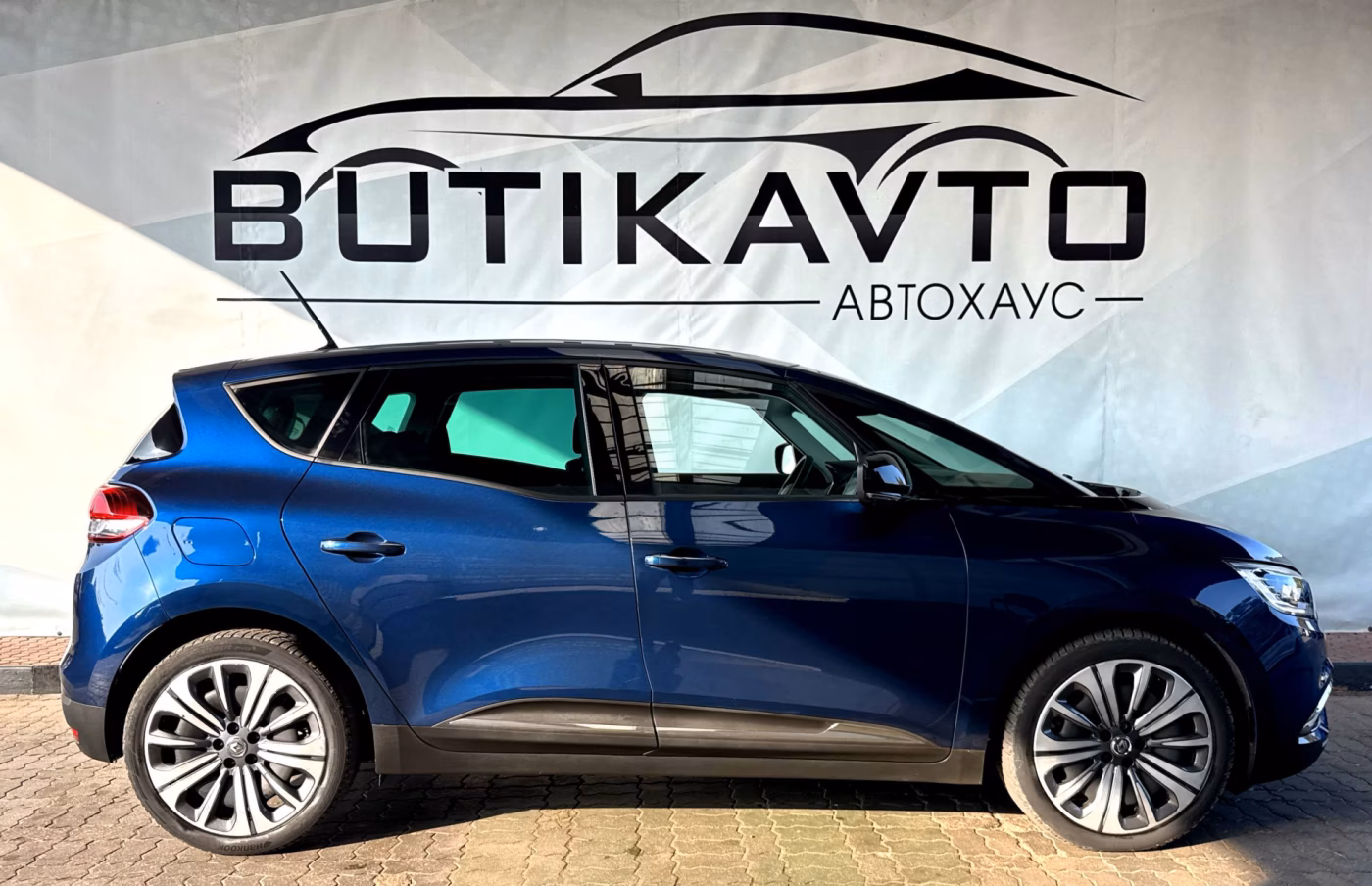 Renault Scenic фото 8