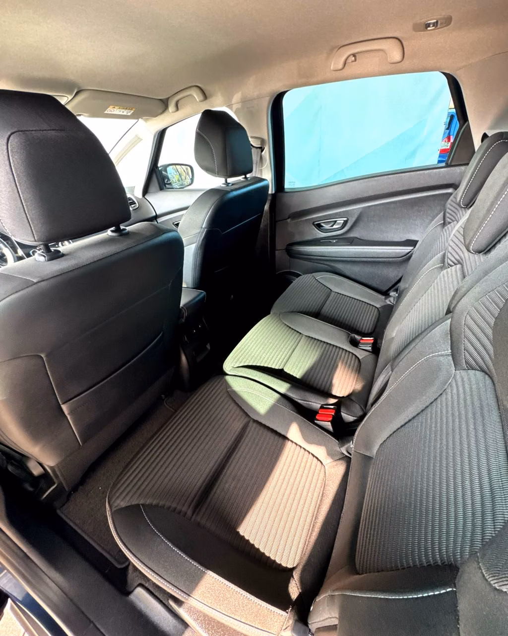 Renault Scenic фото 12