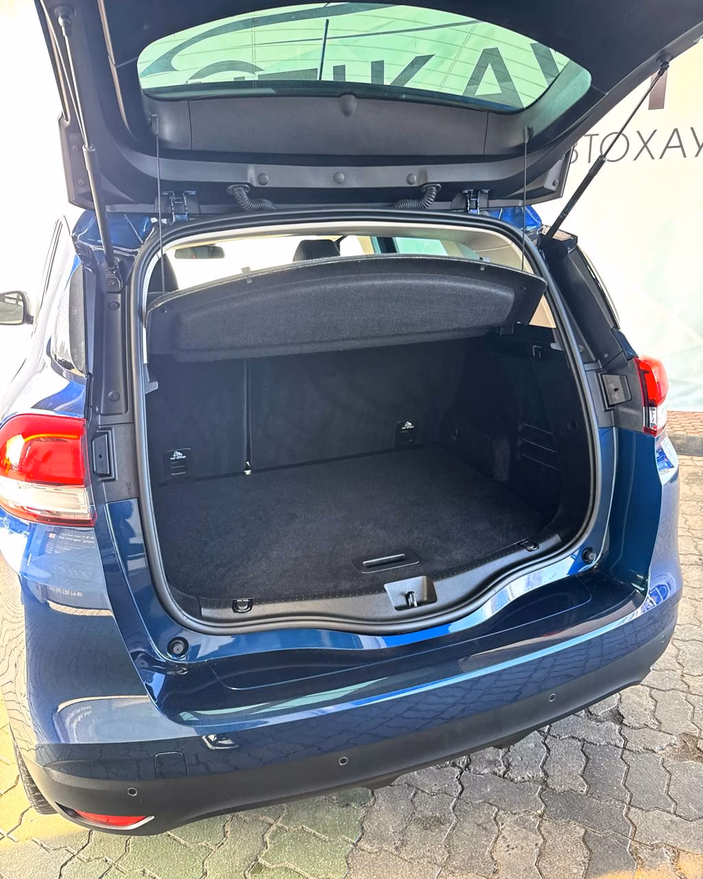 Renault Scenic фото 13