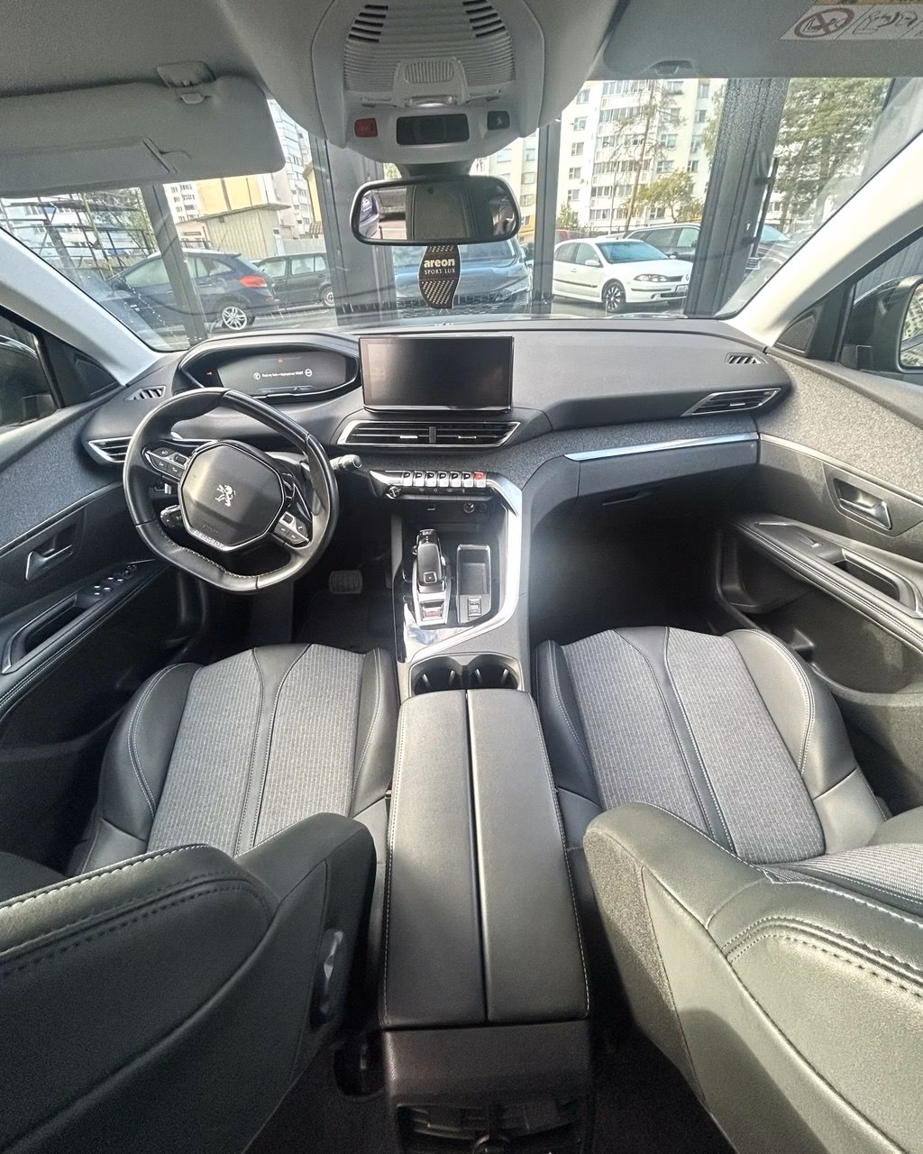 Peugeot 3008 фото 9