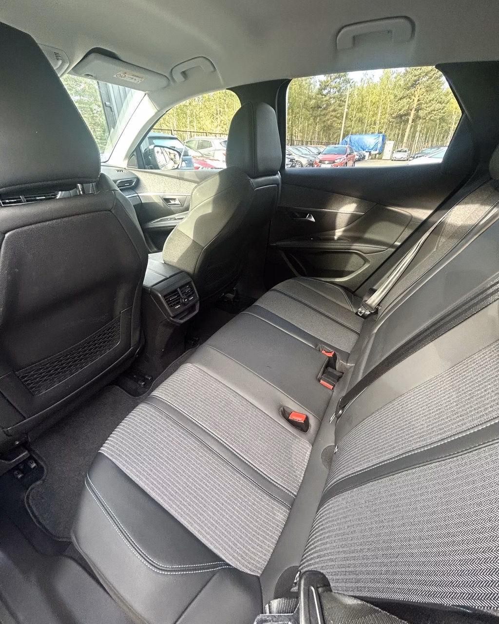 Peugeot 3008 фото 11