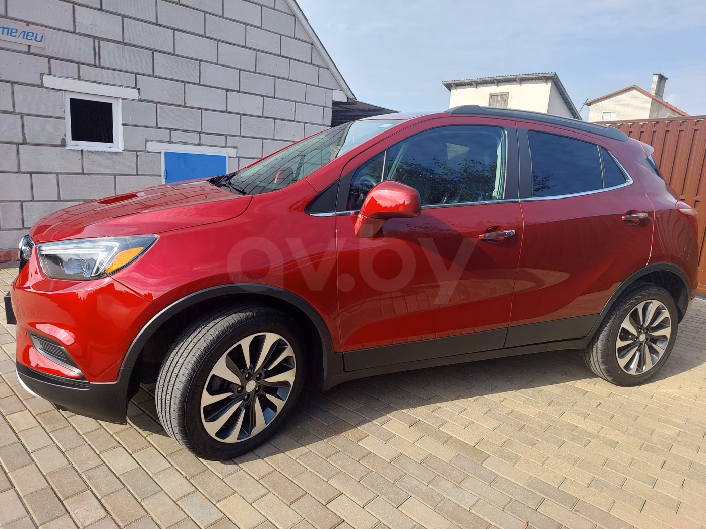 Buick Encore фото 12