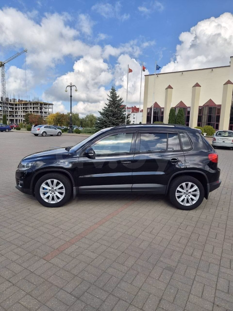 Volkswagen Tiguan фото 6
