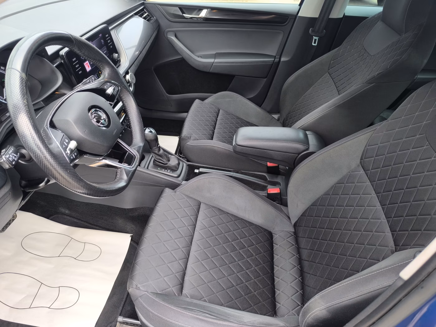 Skoda Rapid фото 7
