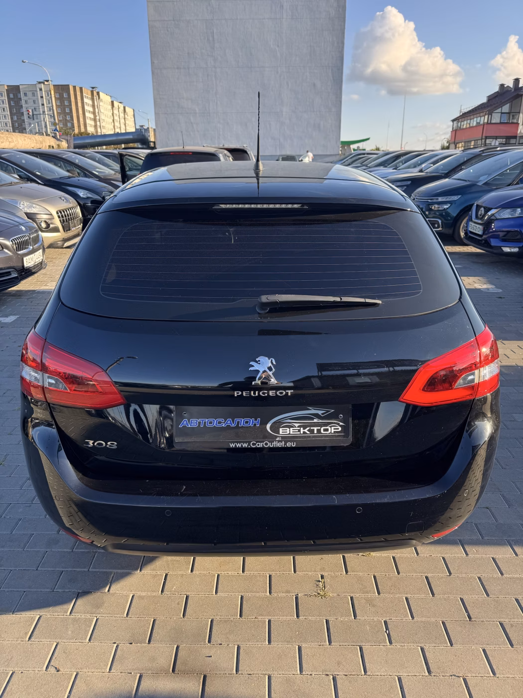 Peugeot 308 фото 8