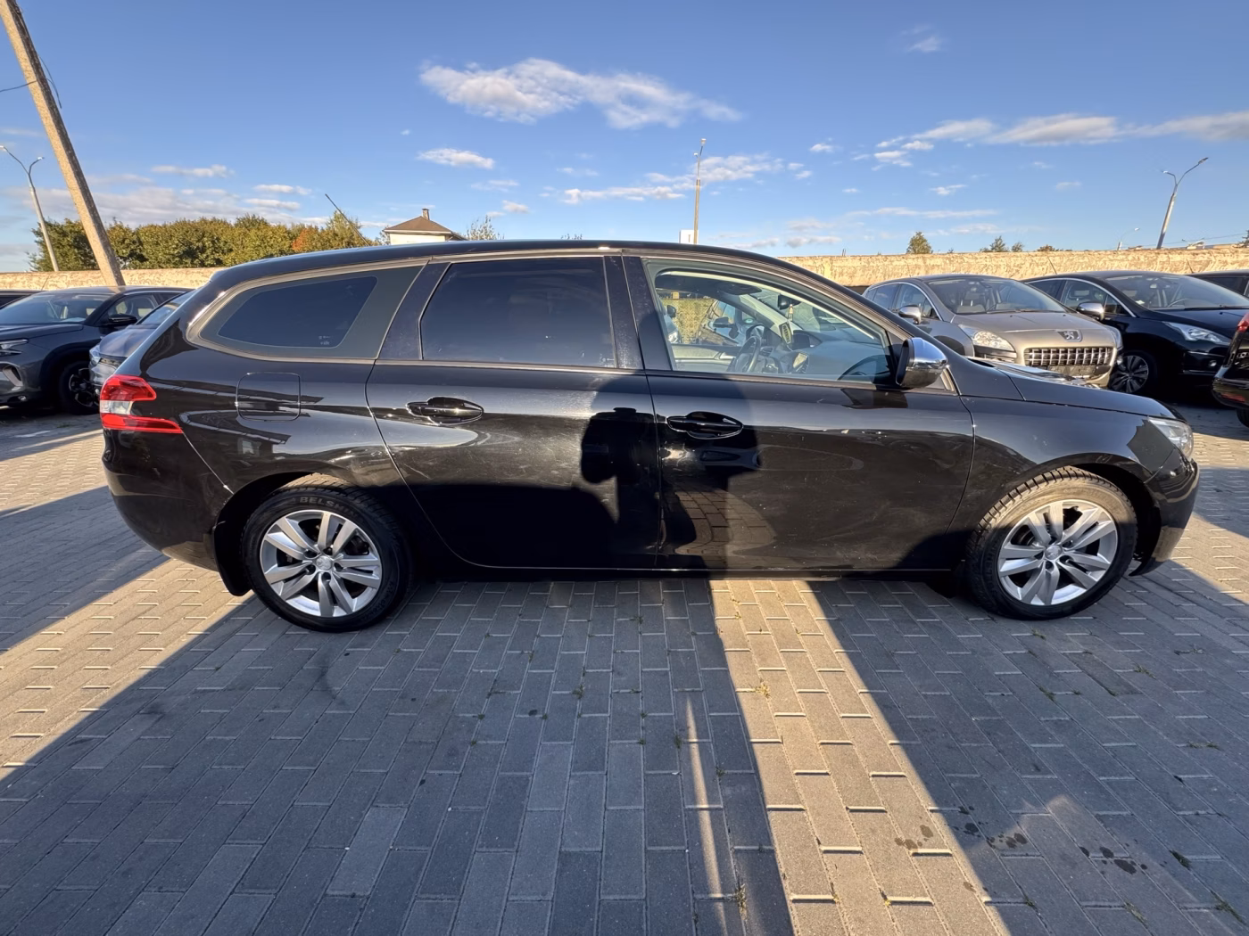 Peugeot 308 фото 4