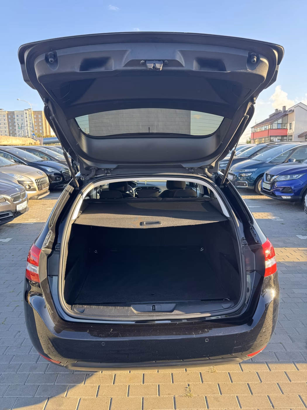 Peugeot 308 фото 7
