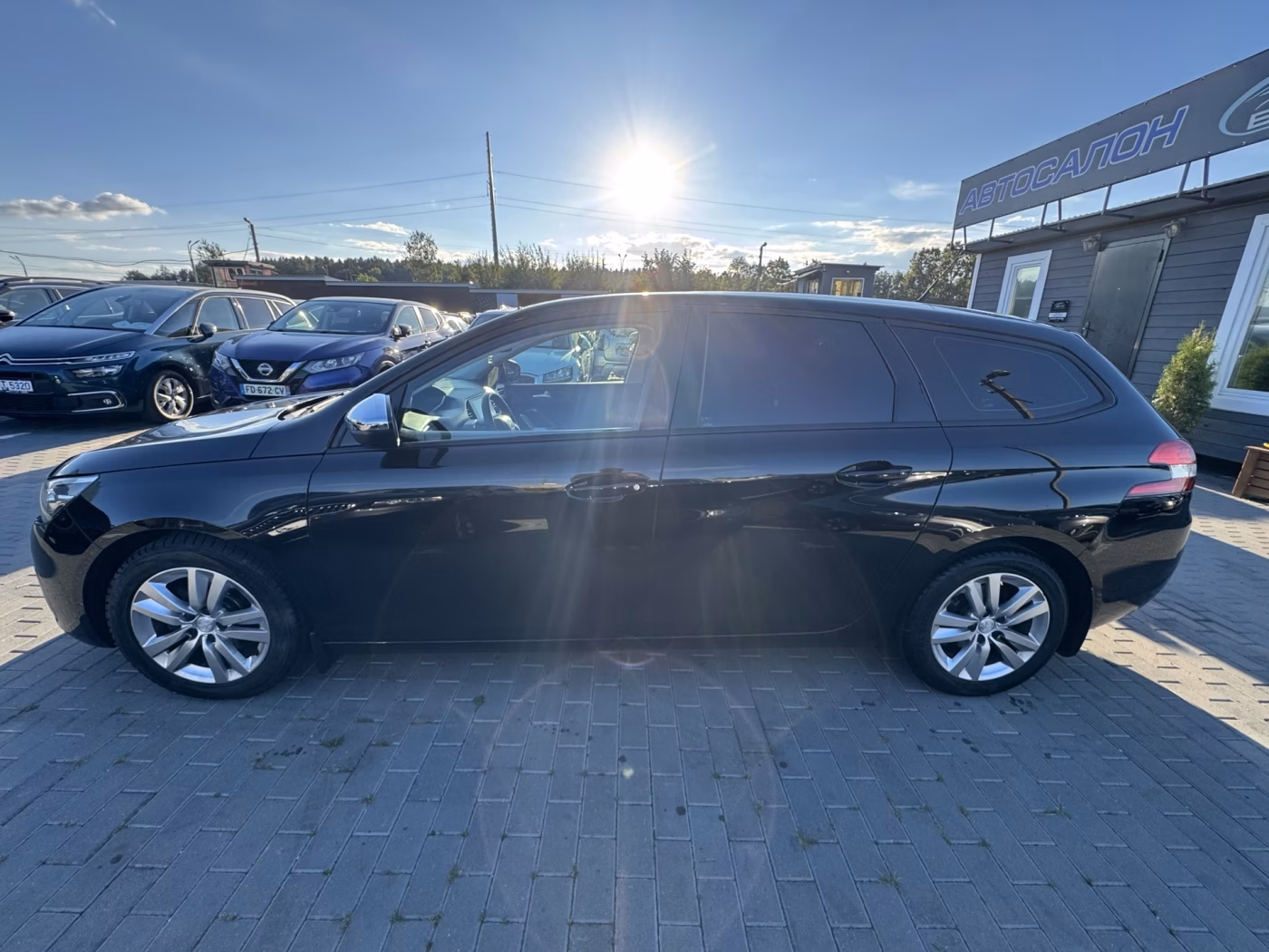 Peugeot 308 фото 5