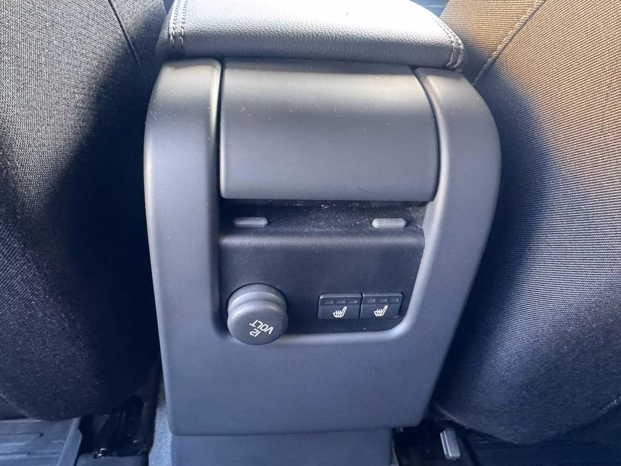 Volvo V60 фото 11
