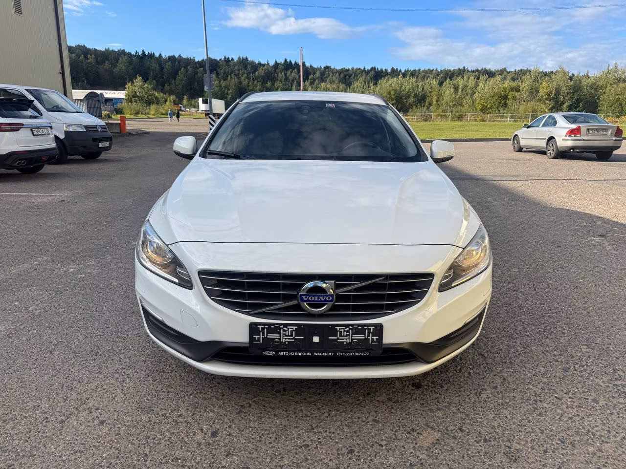 Volvo V60 фото 2