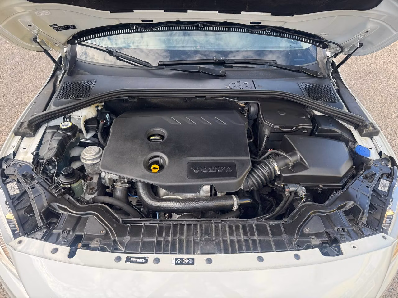 Volvo V60 фото 20