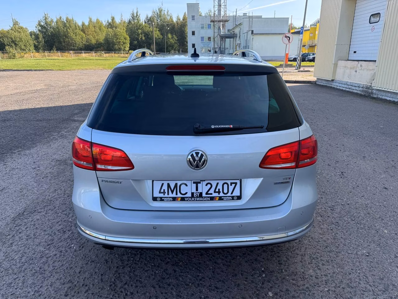 Volkswagen Passat фото 6