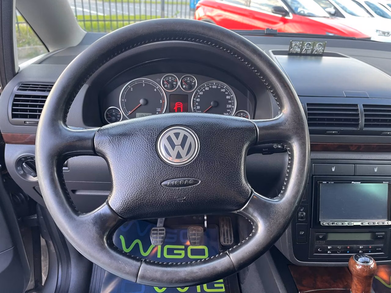 Volkswagen Sharan фото 14