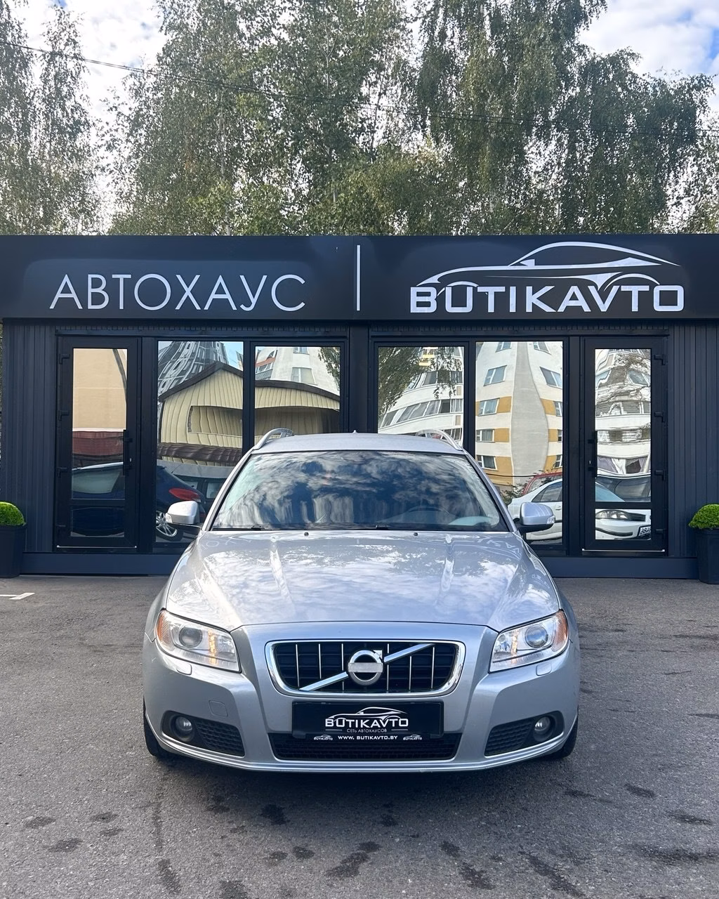 Volvo V70 фото 2