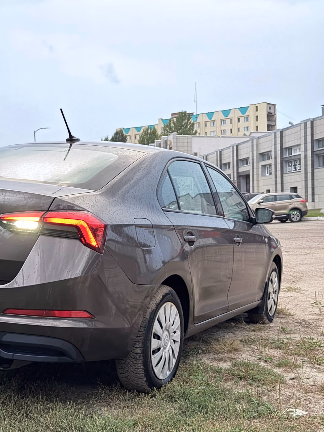 Skoda Rapid фото 7