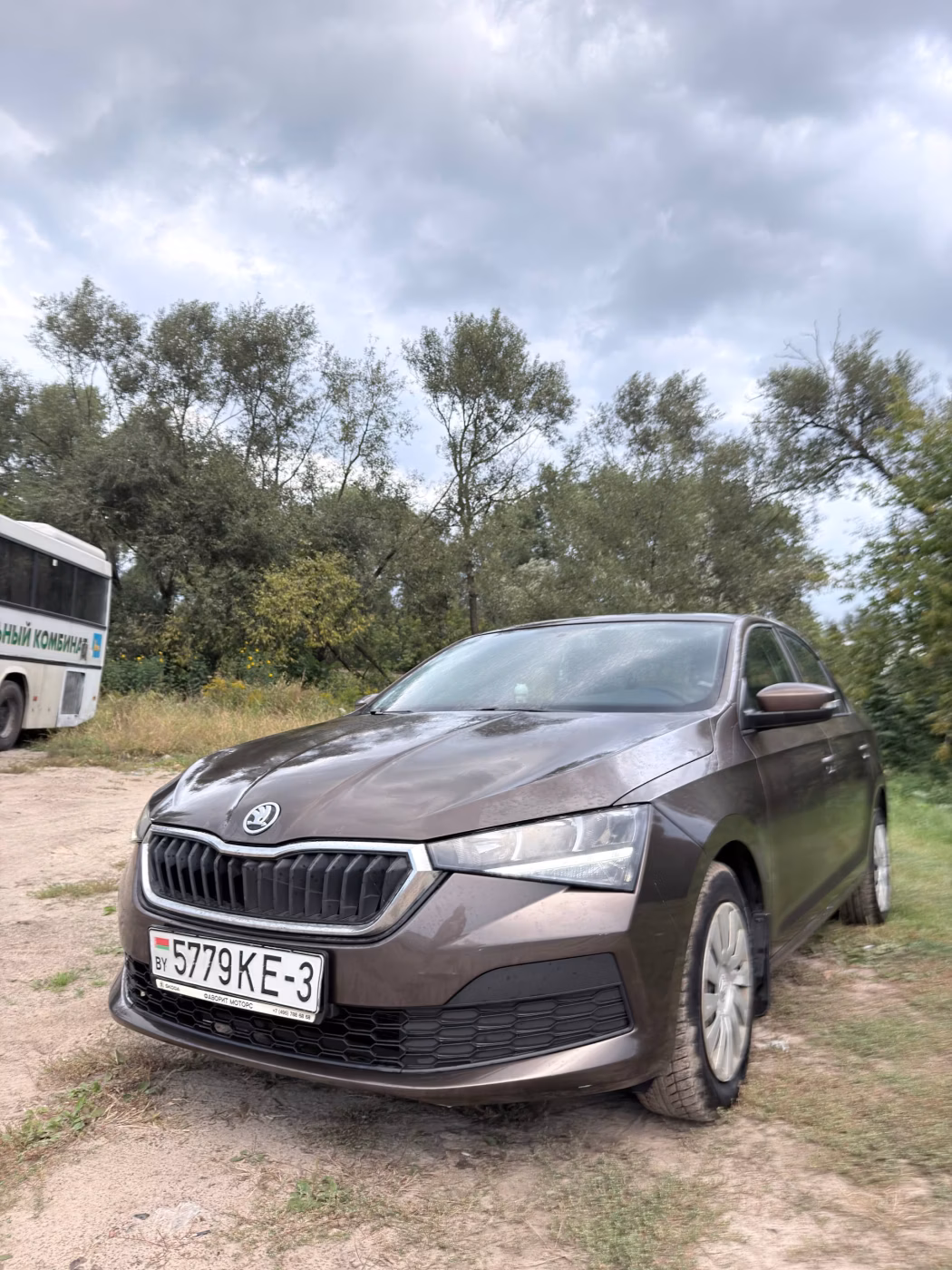 Skoda Rapid фото 2