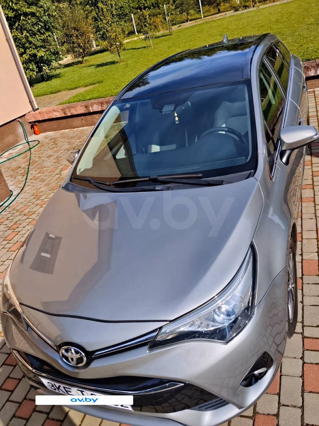 Toyota Avensis фото 14