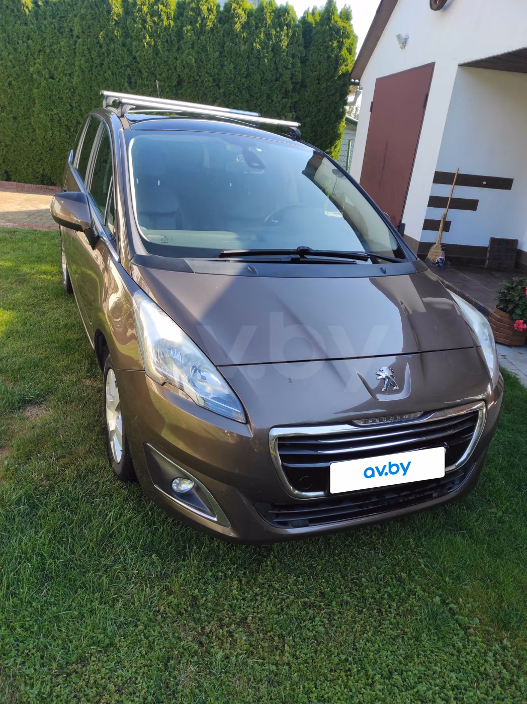 Peugeot 5008 фото 2