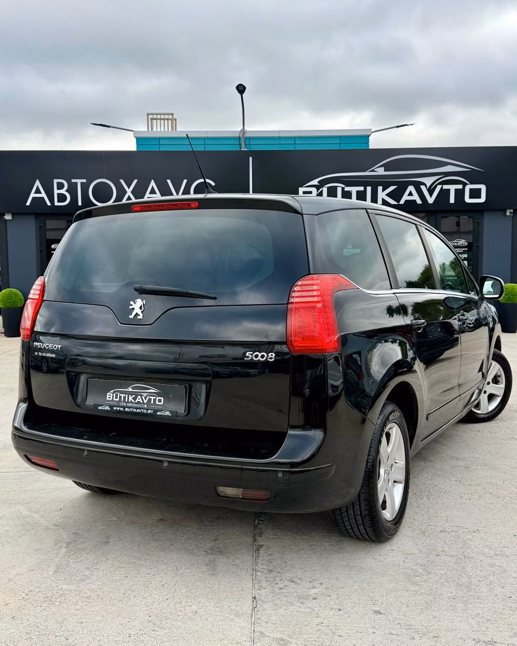 Peugeot 5008 фото 6