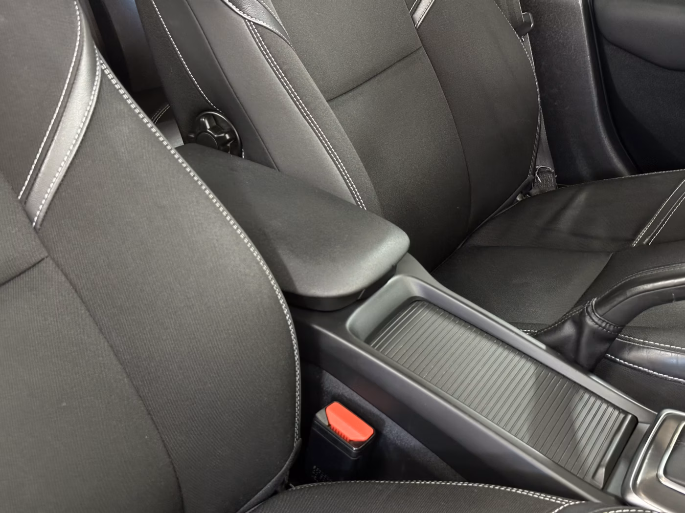 Volvo V40 фото 15