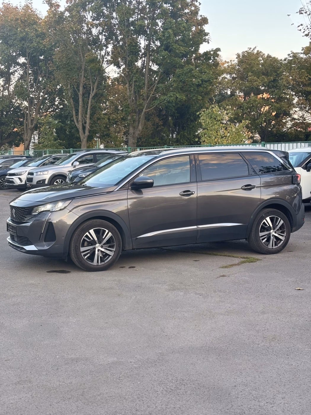 Peugeot 5008