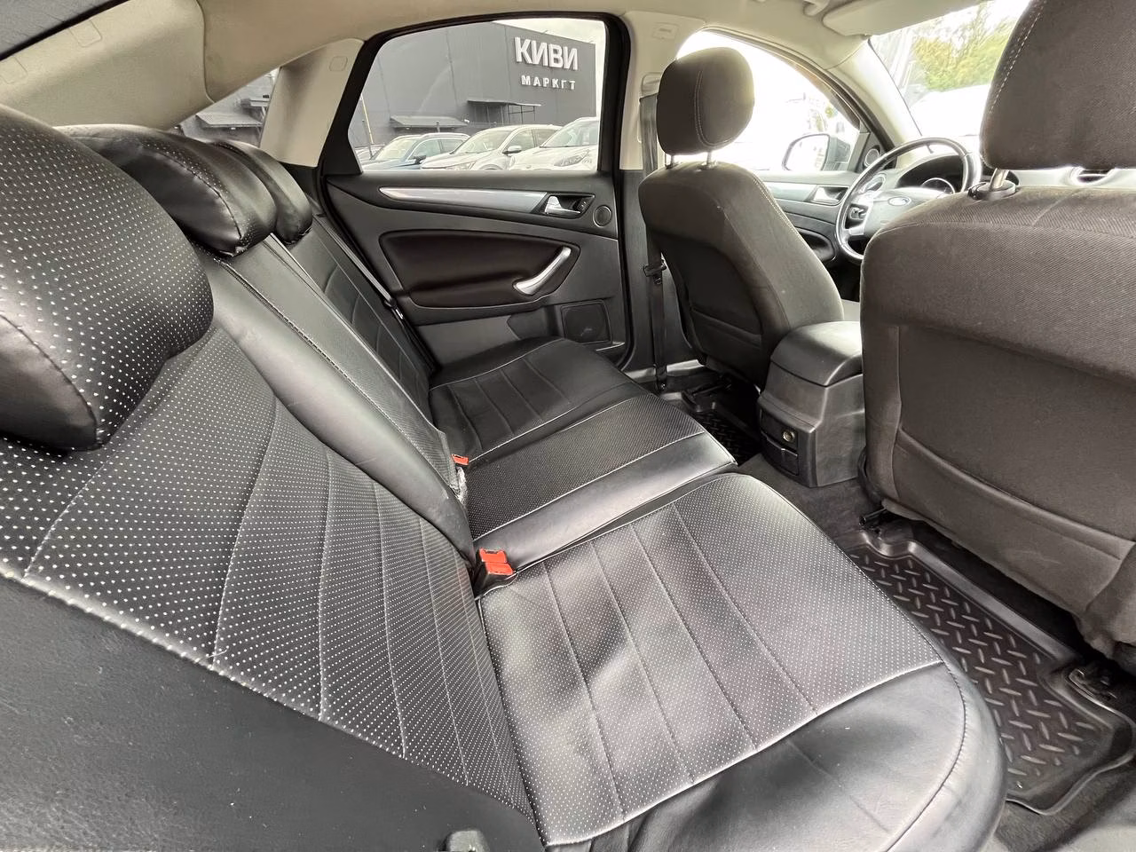 Ford Mondeo фото 18