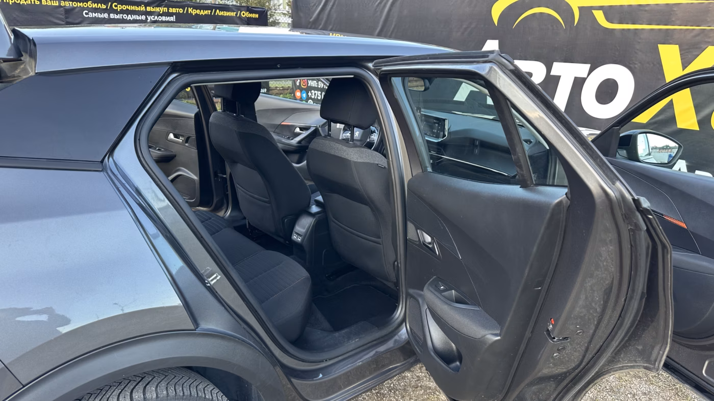 Peugeot 2008 фото 10