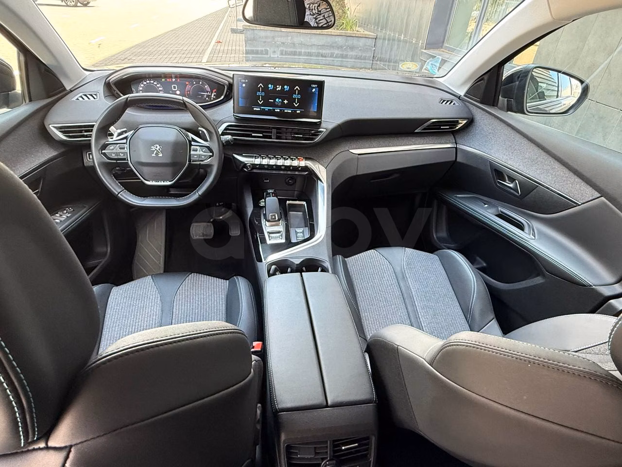 Peugeot 5008 фото 13