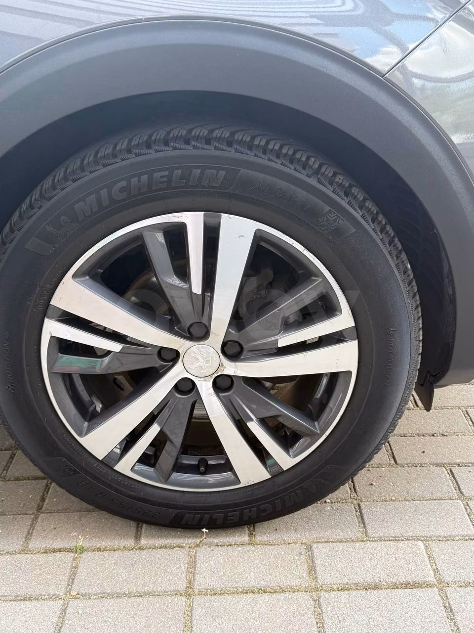 Peugeot 5008 фото 21