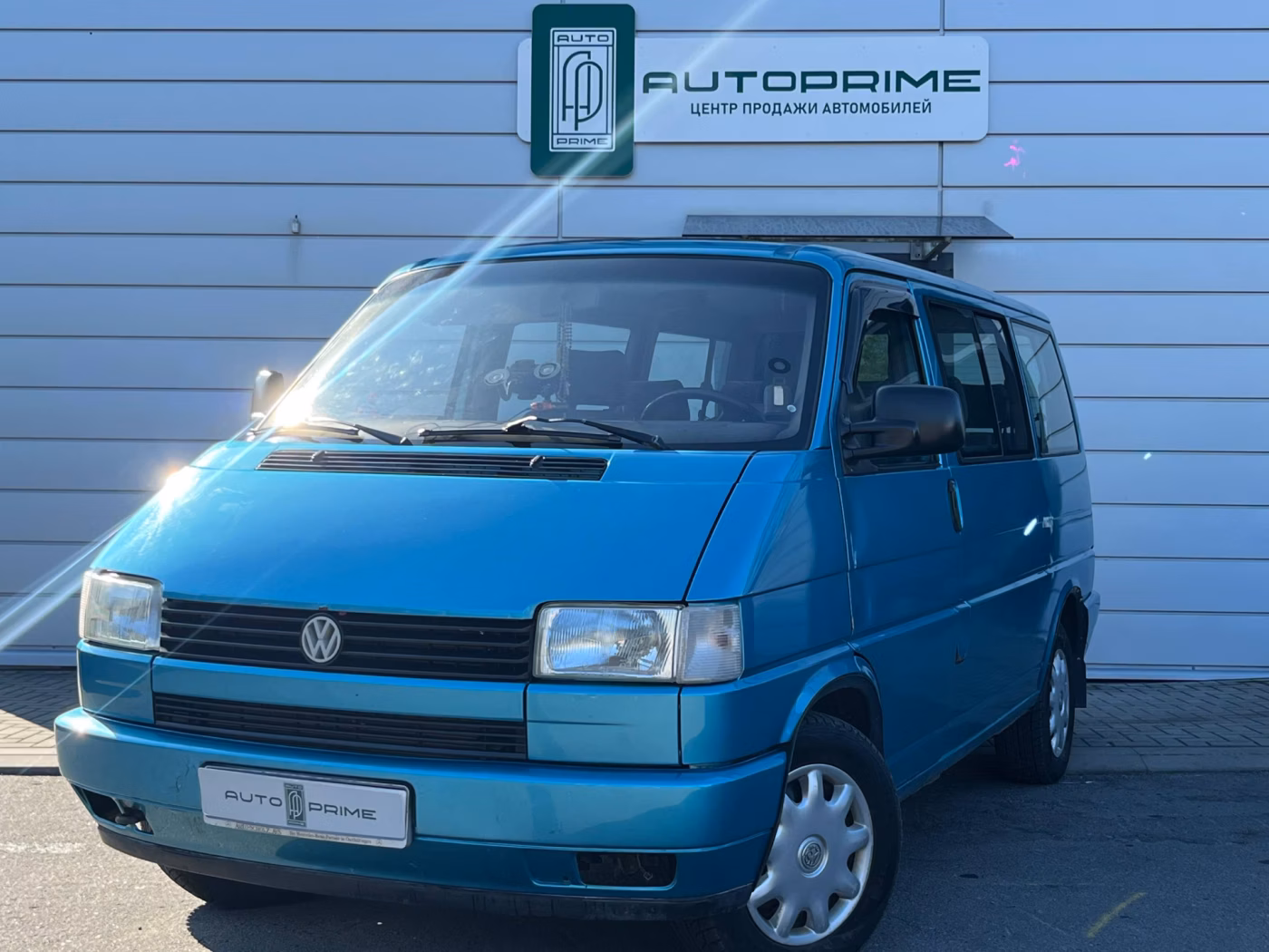 Volkswagen Caravelle фото 2