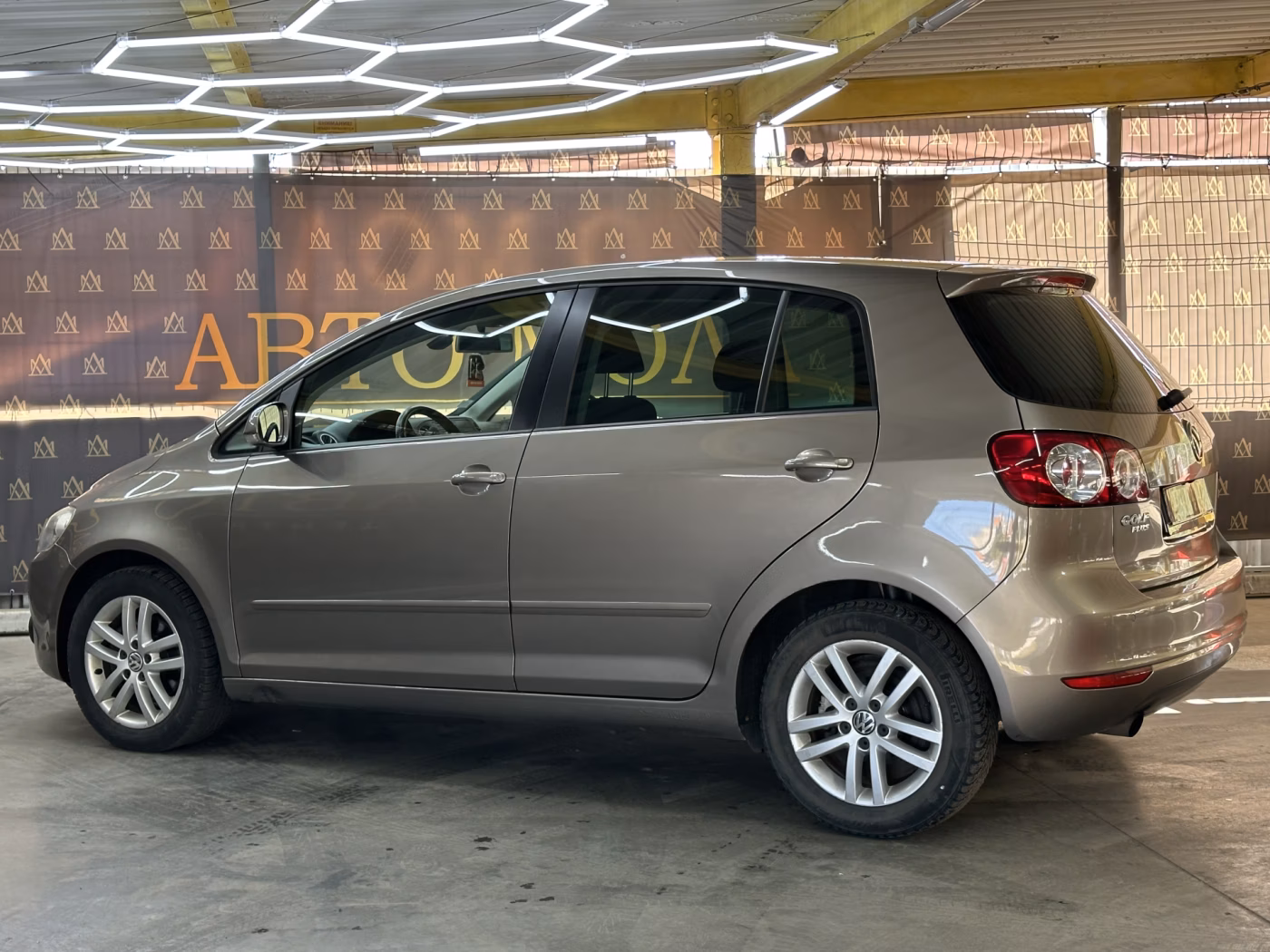 Volkswagen Golf Plus фото 7