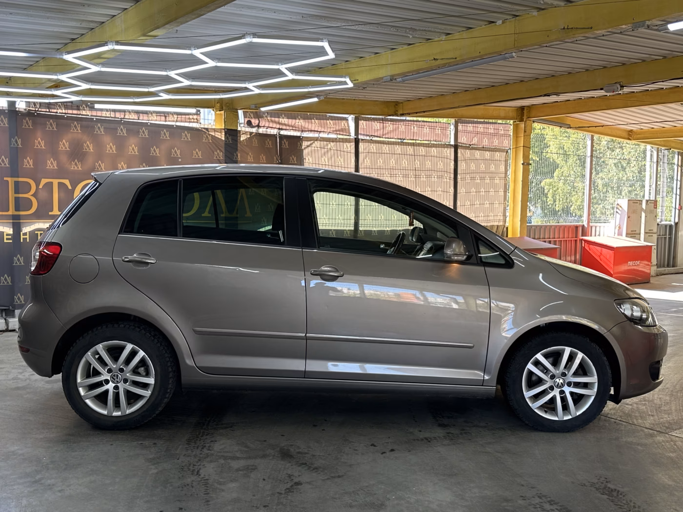 Volkswagen Golf Plus фото 6