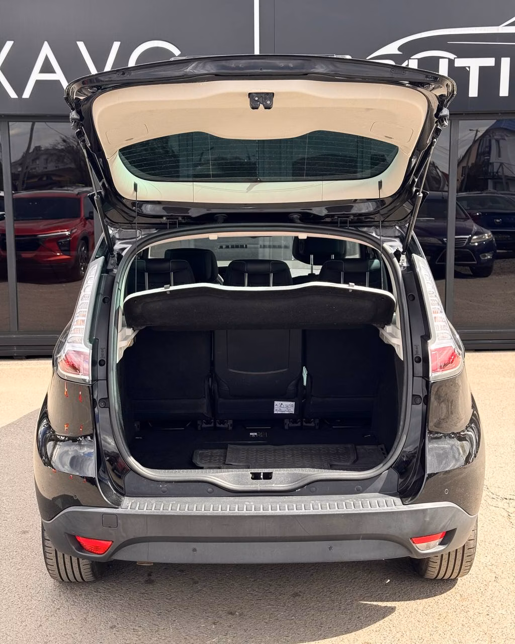 Renault Scenic фото 12