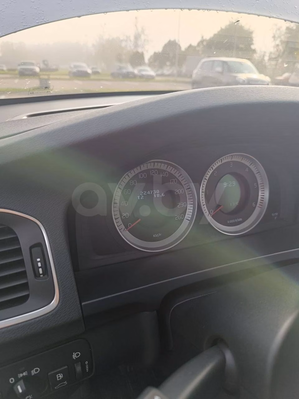 Volvo V60 фото 4