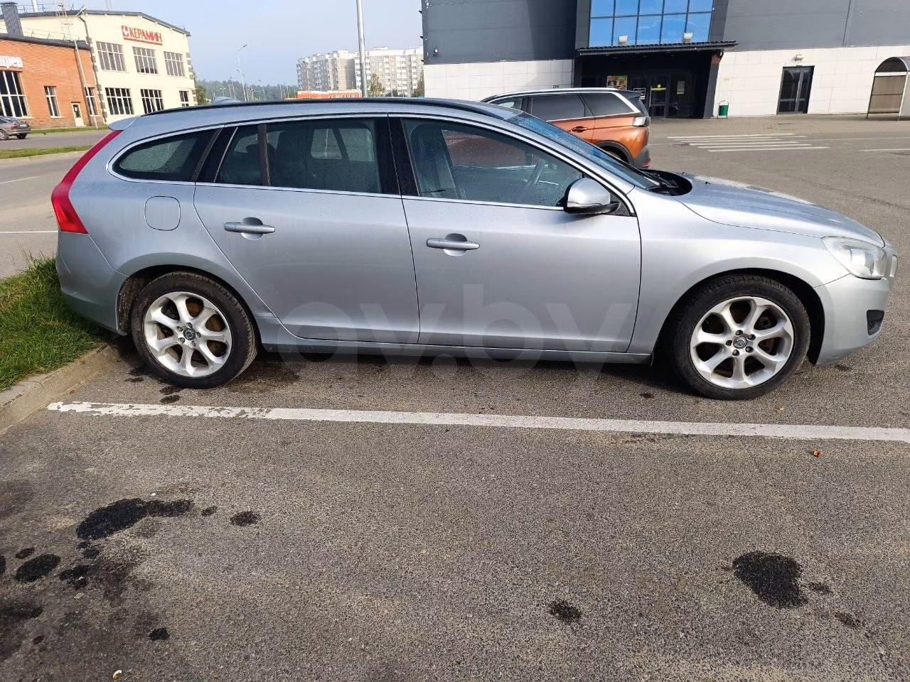 Volvo V60 фото 3
