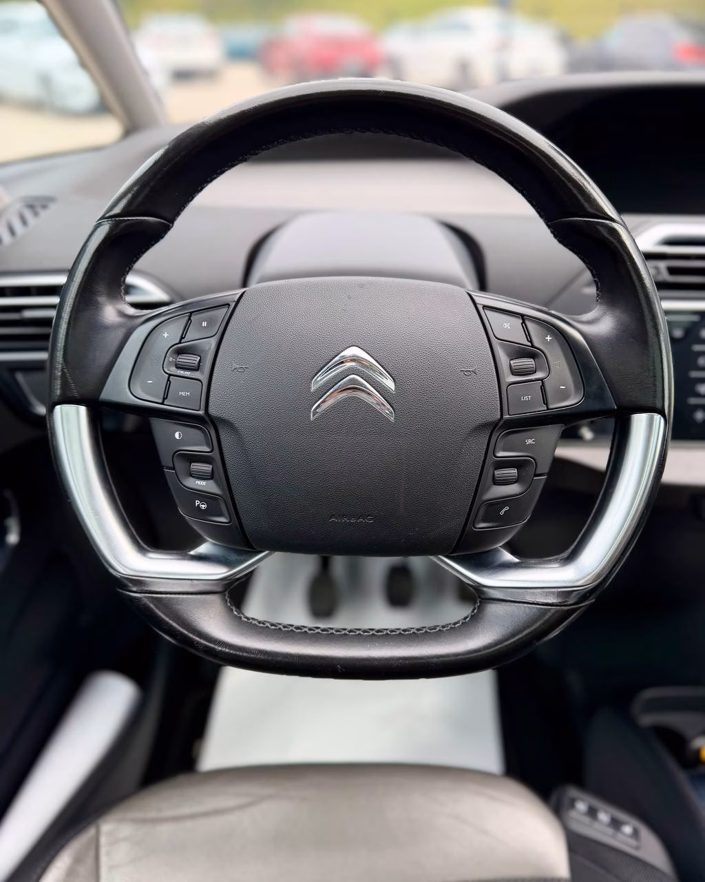 Citroen C4 Picasso фото 10