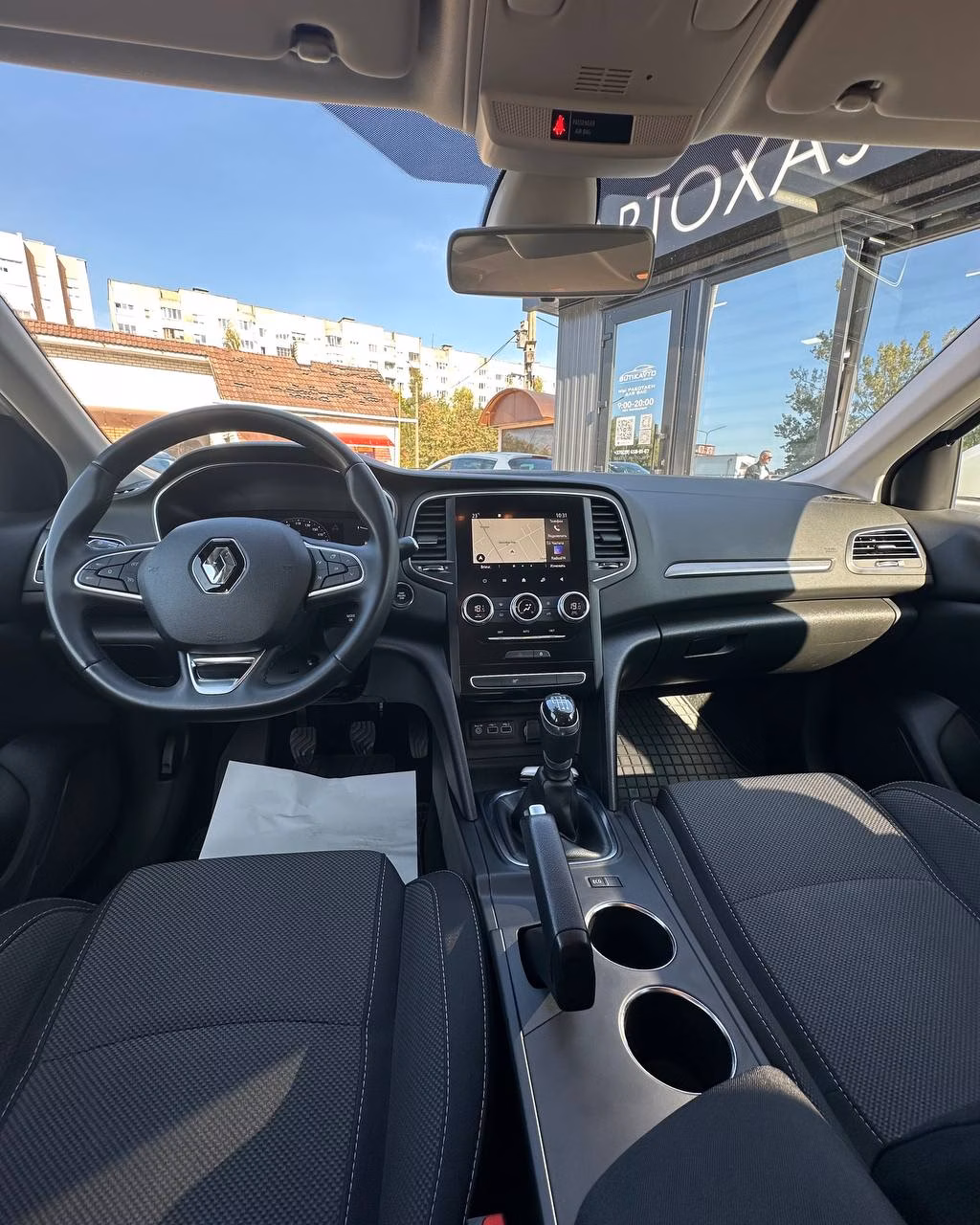 Renault Megane фото 11