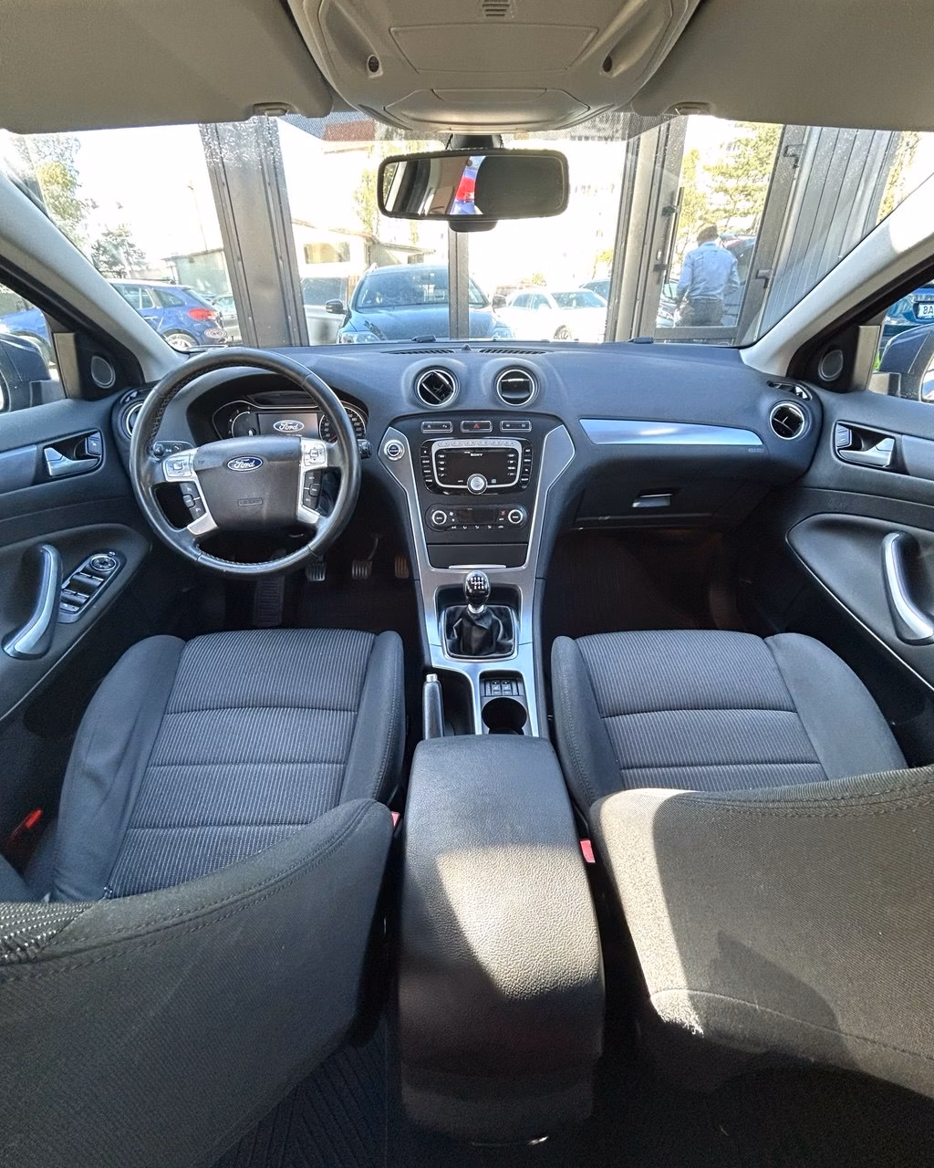 Ford Mondeo фото 12