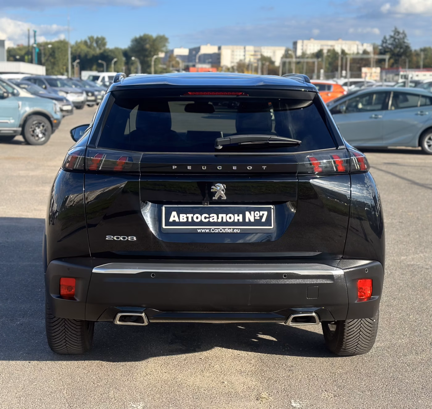 Peugeot 2008 фото 6
