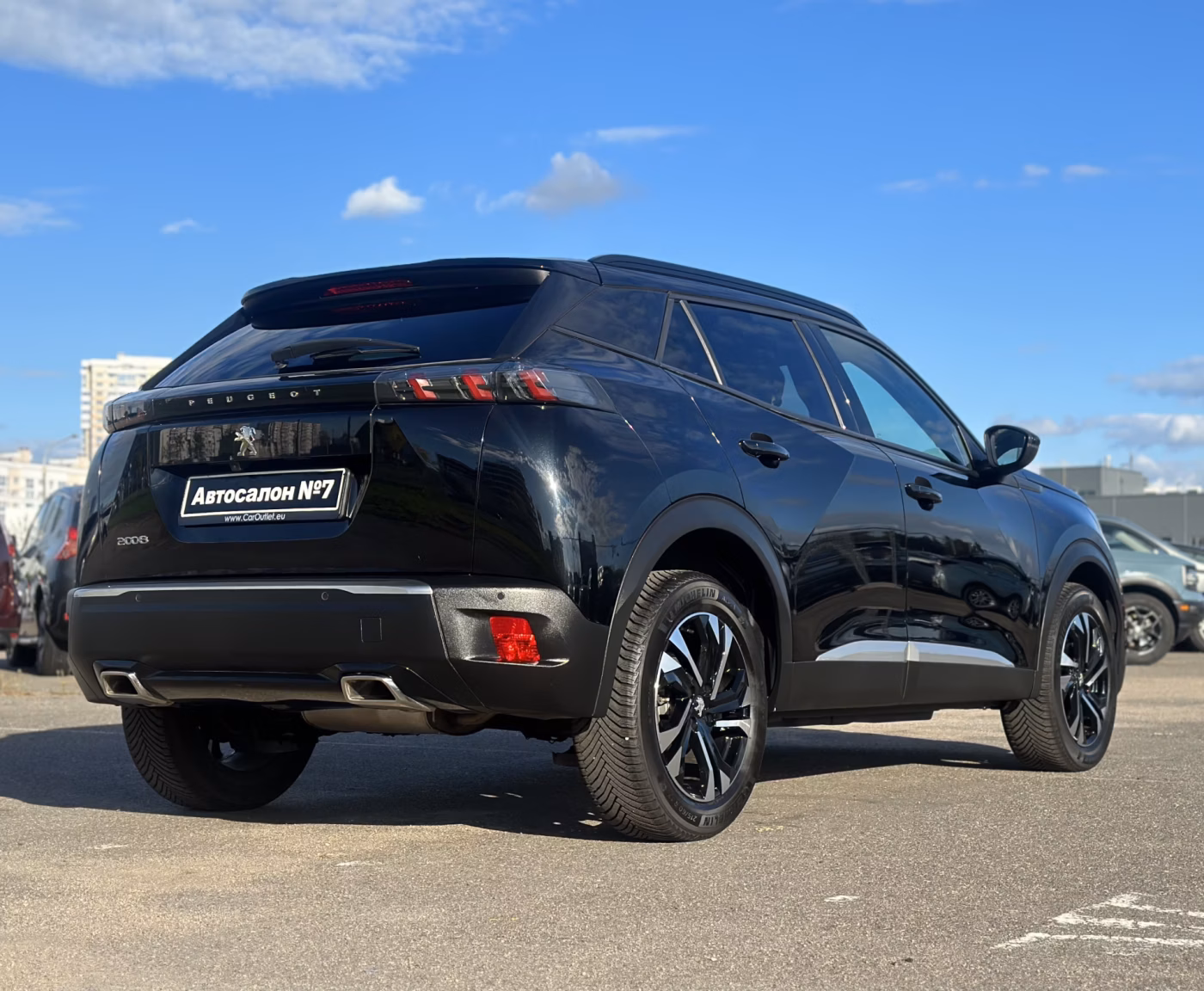 Peugeot 2008 фото 5