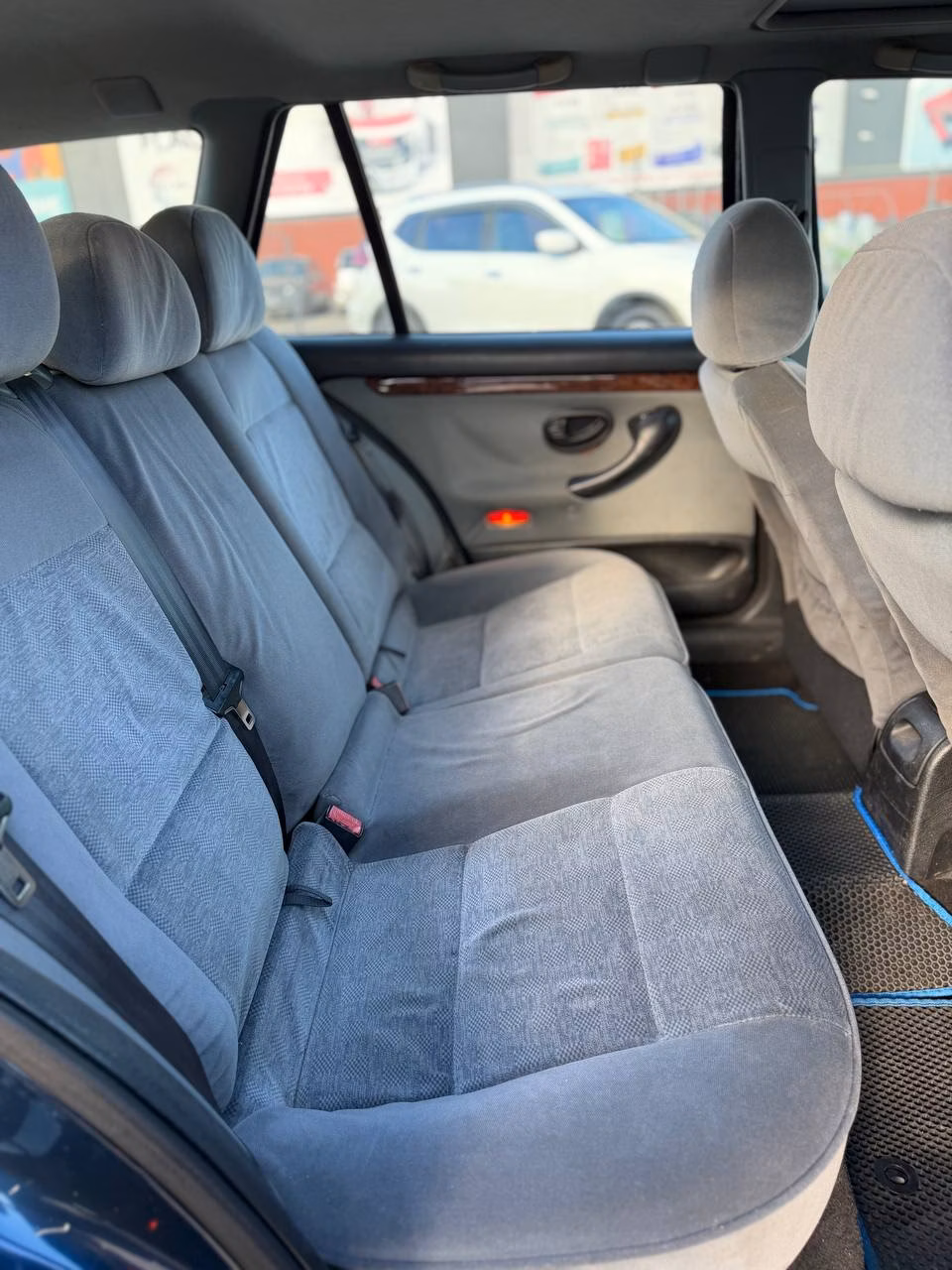 Peugeot 406 фото 13