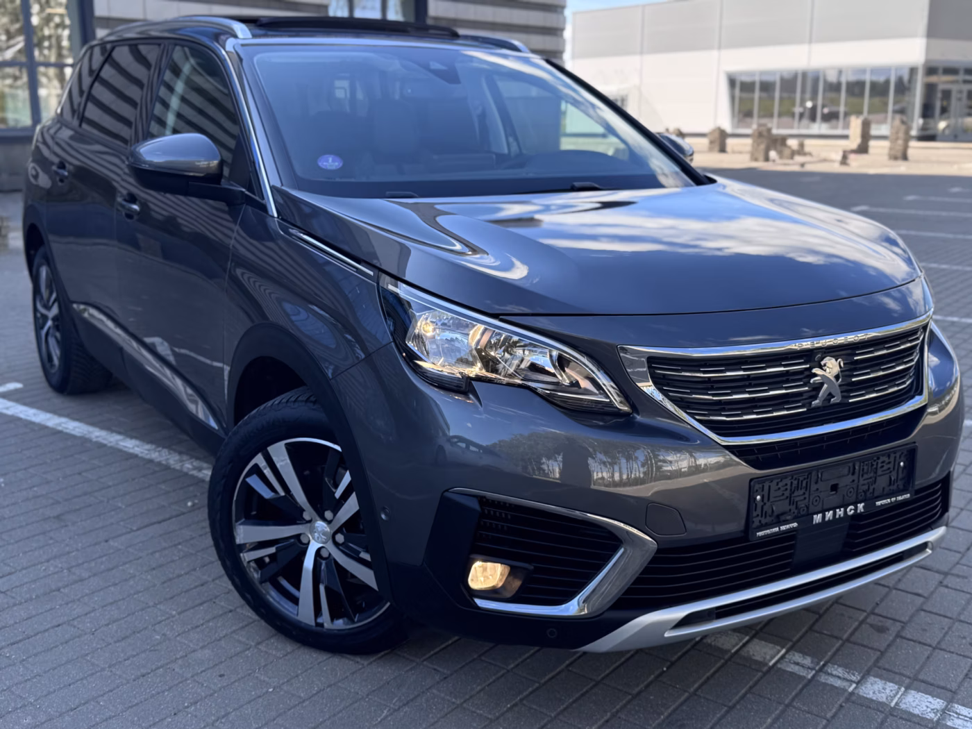 Peugeot 5008 фото 2