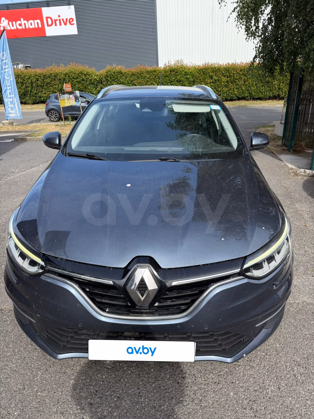 Renault Megane фото 2